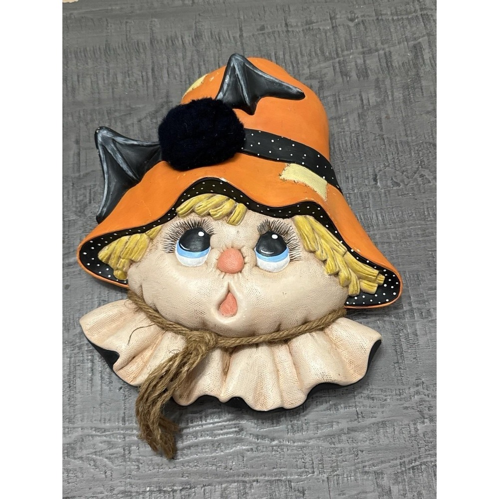 Vintage 1987 Halloween Witch Wall Pocket Ceramic Folk Art Decor